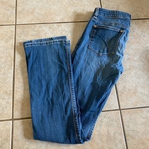 Curvy bootcut Joe’s jeans